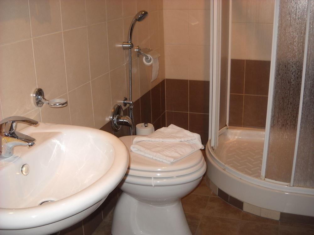 Rome's Holidays Gasthof 2*